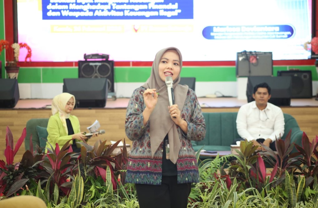 Literasi Keuangan Digencarkan, Warga Diingatkan Bahaya Pinjol Ilegal dan Judi Online